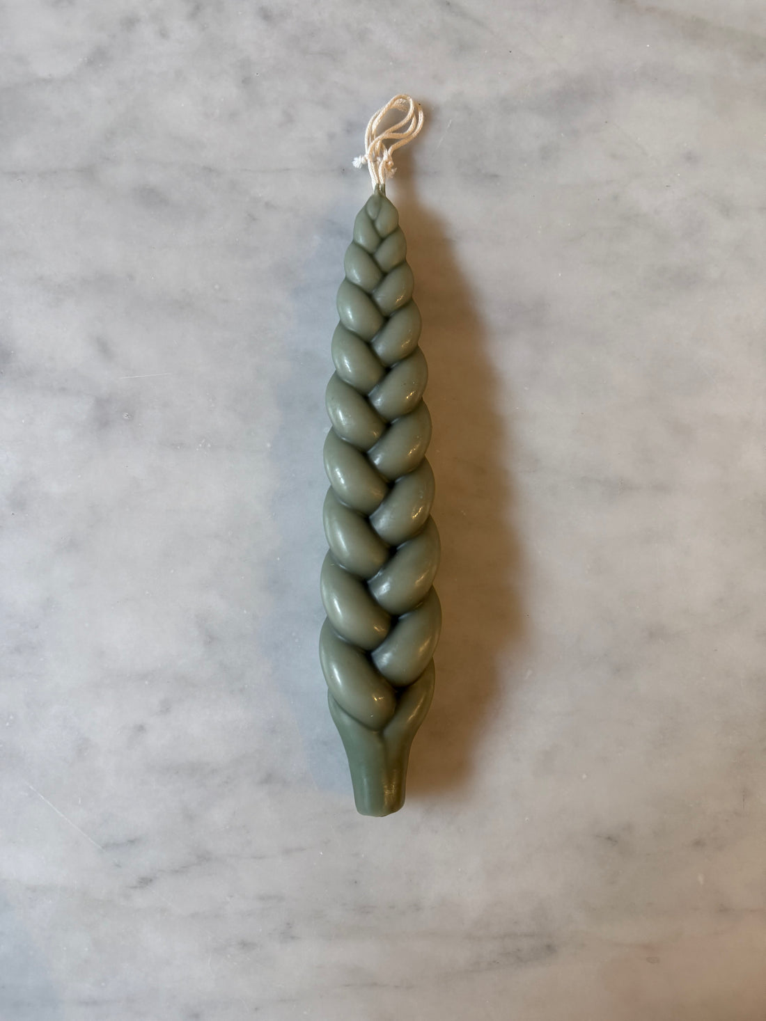 The Plait Candle - Medium Handmade Beeswax